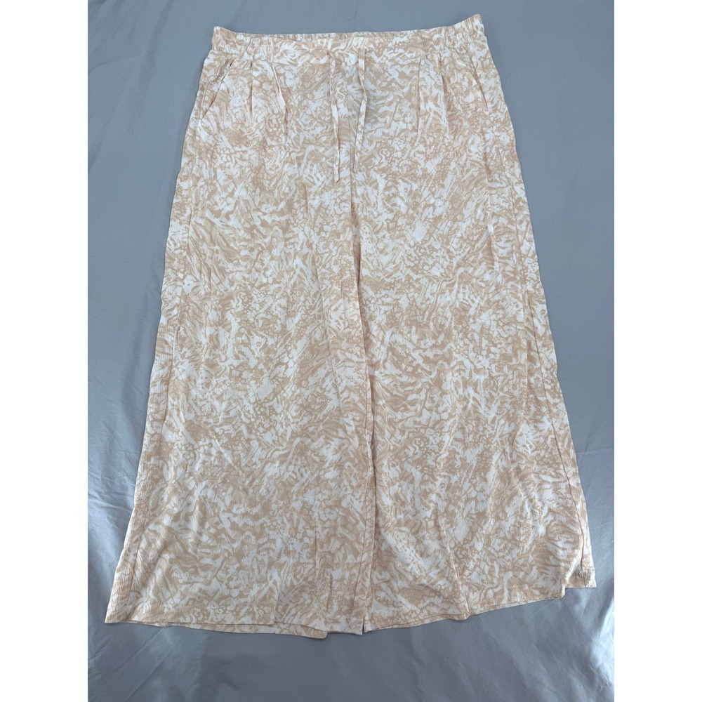 Torrid Women 2 Wide Leg Gauze High Rise Pant Animal Swirl Cloud Dancer 43806009